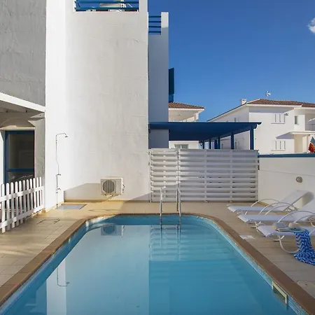 Villa Nicol 31 Pernera