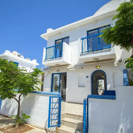 Villa Nicol 31 Pernera