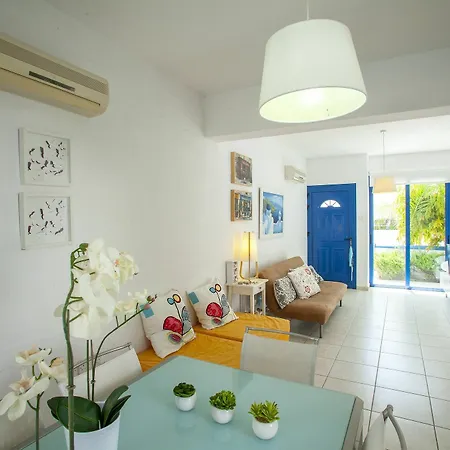 Villa Nicol 31 Pernera
